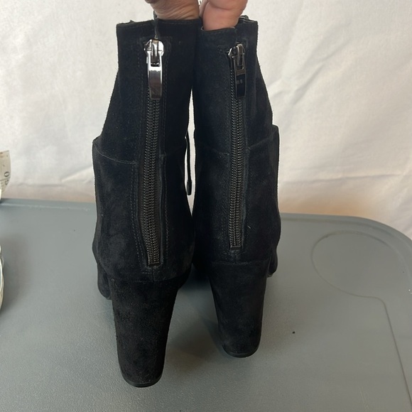 Kendall + Kylie Women's Ella Suede Lace Strappy Front Heeled Sandals Black 7.5 - Picture 11 of 15